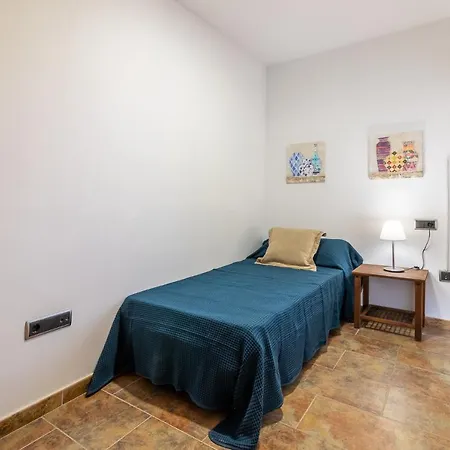 Flatguest Matorral + 3bdr + Bbq + Airport Apartment