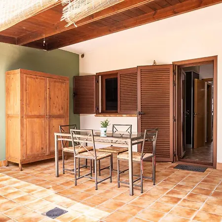 Apartment Flatguest Matorral + 3bdr + Bbq + Airport Puerto del Rosario (Fuerteventura)